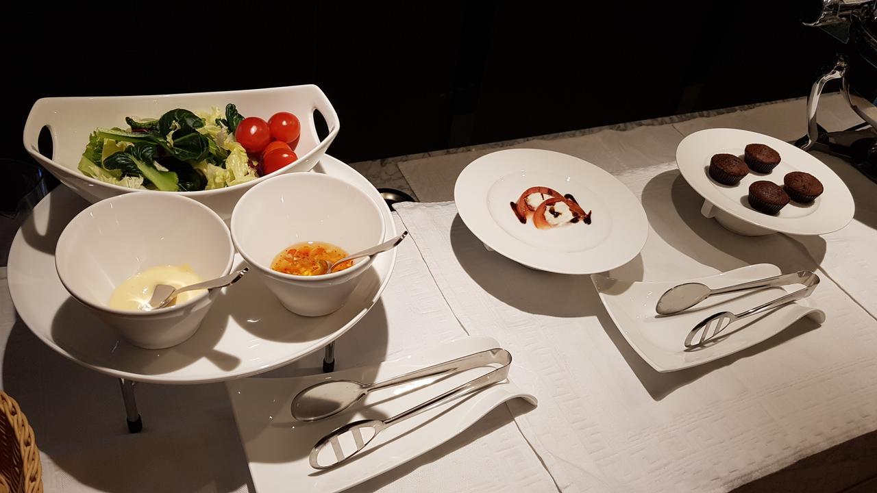 Geoje Artnouveau Suite Hotel Экстерьер фото