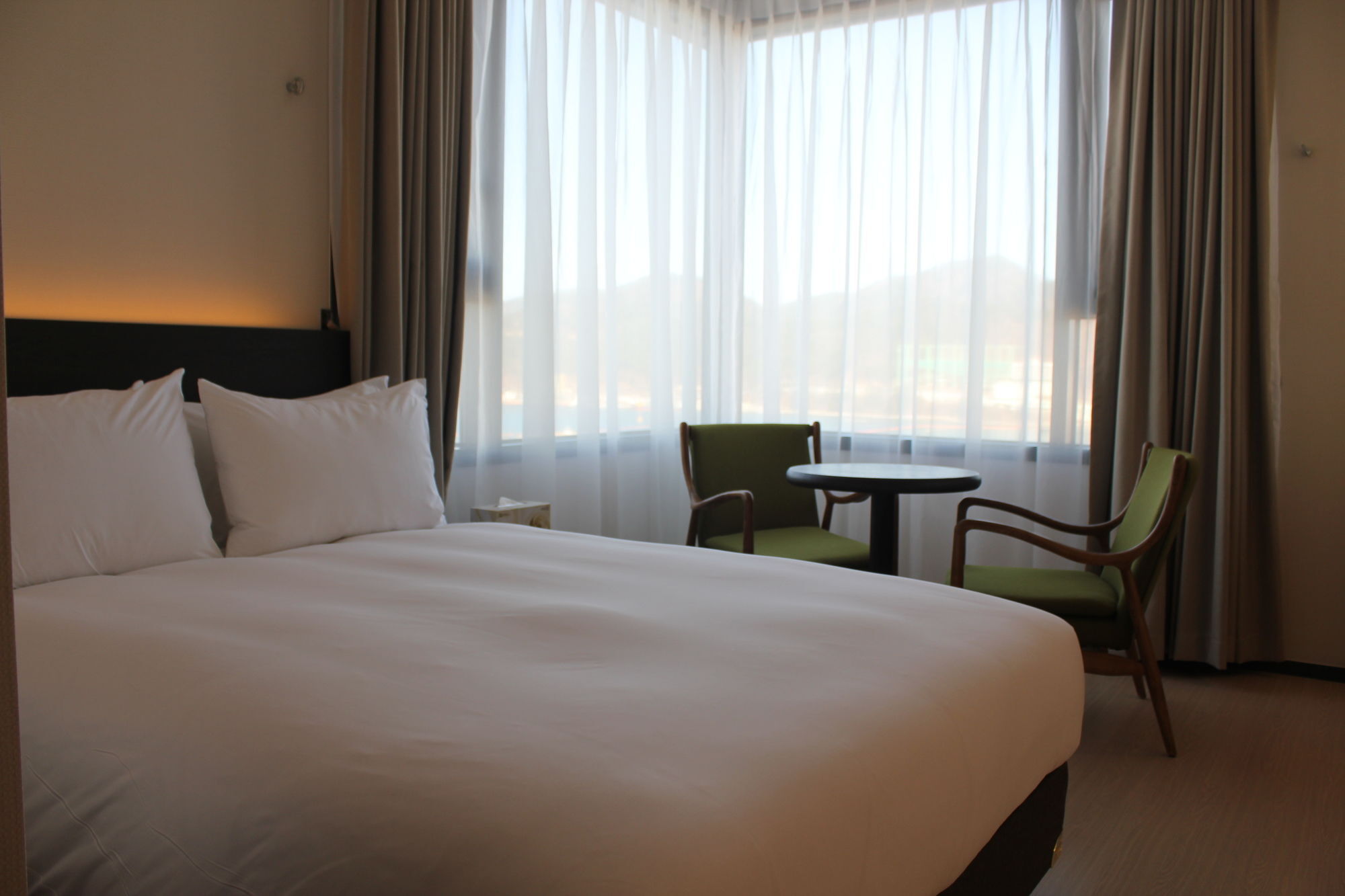 Geoje Artnouveau Suite Hotel Экстерьер фото